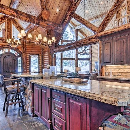 Delightful Cabin Vacation Rental With Fire Pit! Duck Creek Village Exterior photo