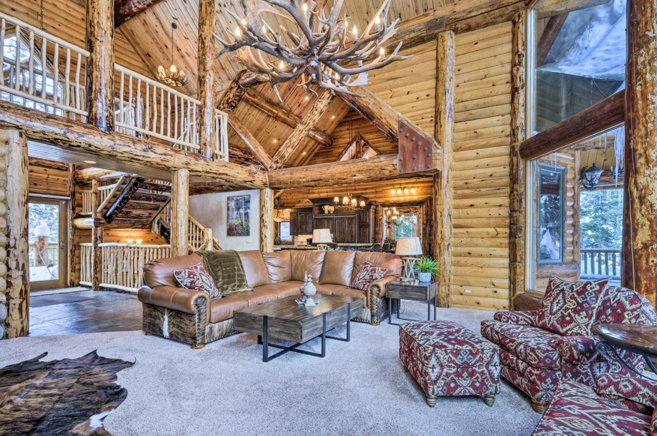 Delightful Cabin Vacation Rental With Fire Pit! Duck Creek Village Exterior photo