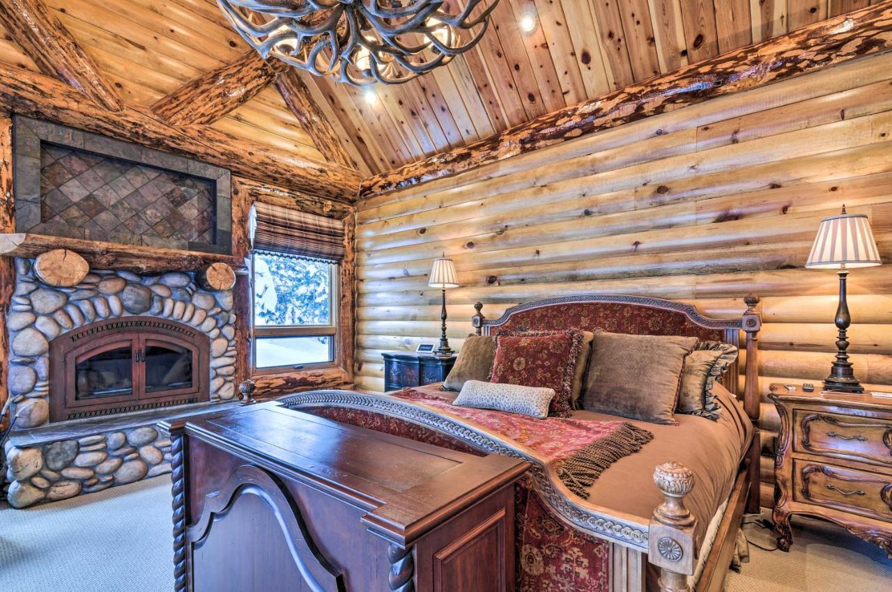 Delightful Cabin Vacation Rental With Fire Pit! Duck Creek Village Exterior photo