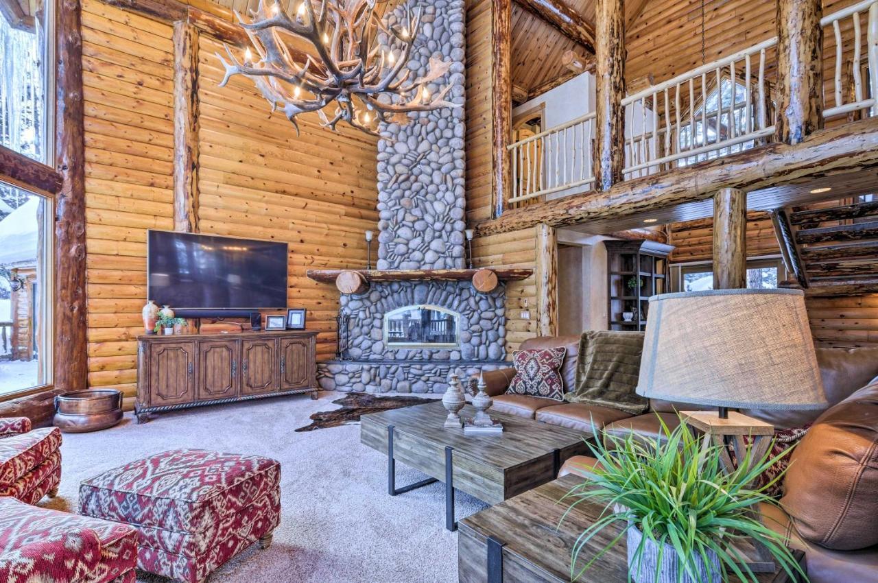 Delightful Cabin Vacation Rental With Fire Pit! Duck Creek Village Exterior photo