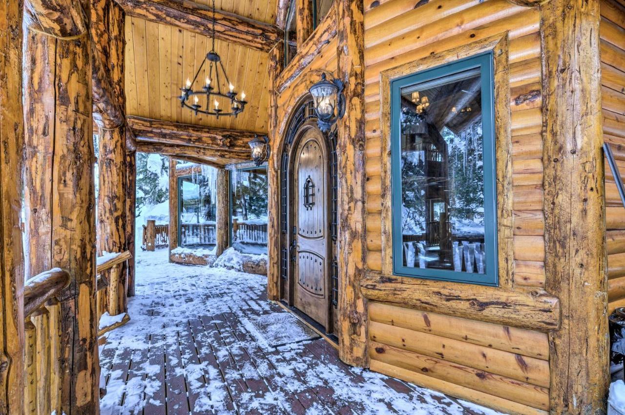 Delightful Cabin Vacation Rental With Fire Pit! Duck Creek Village Exterior photo